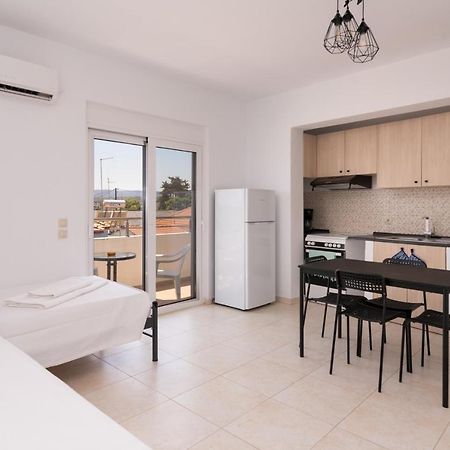 Lungo Mare Apartment Gennadi Exterior photo