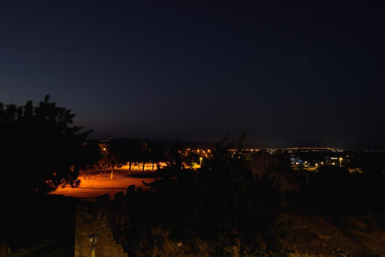 Lungo Mare Apartment Gennadi Exterior photo