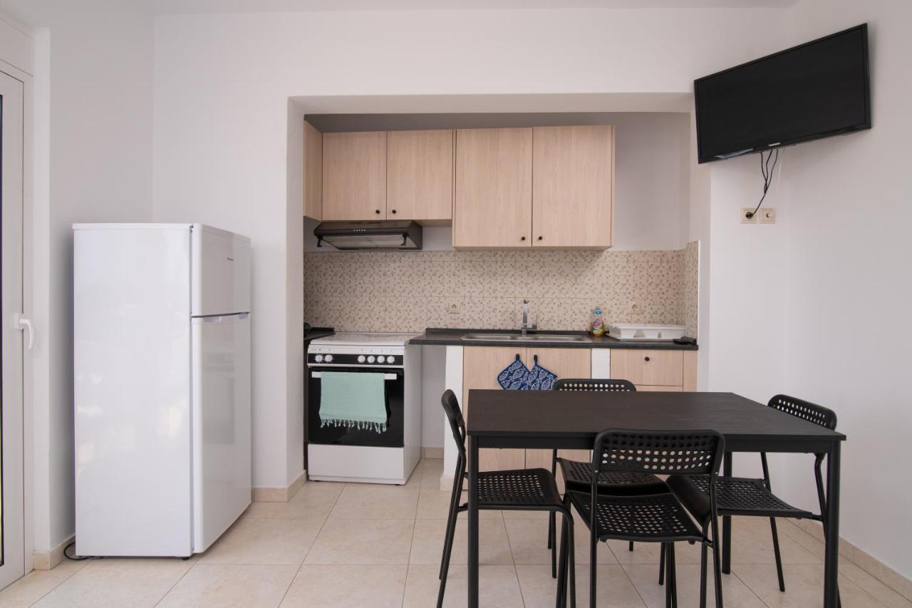 Lungo Mare Apartment Gennadi Exterior photo